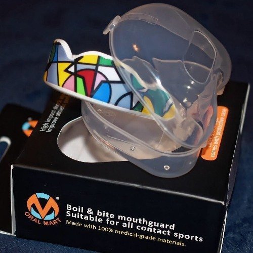 Picasso Boxing Mouth Guard with Case